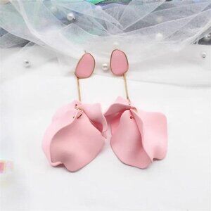 Pink Acrylic Petal Dramatic Vintage Style Earrings Flower Lightweight Cocktail